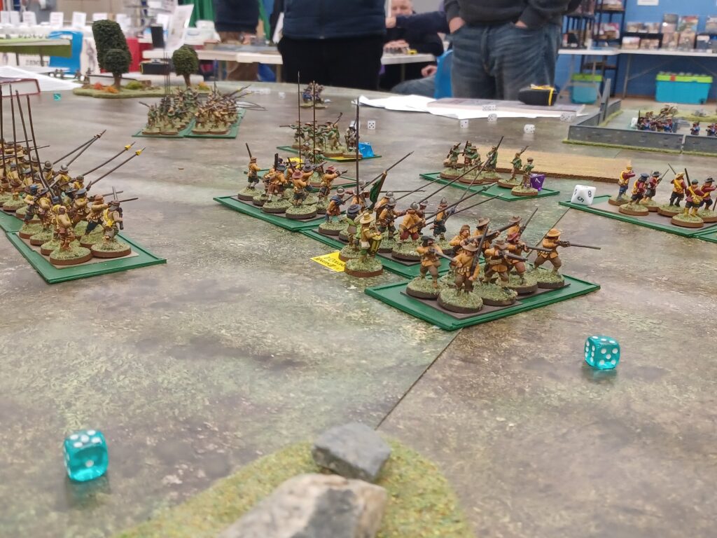 Roundhead Regiments advance up the line!